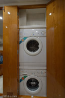 Honda-laundry / 2006 51 Bertram 