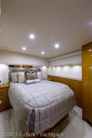 Fully Occupied-master_stateroom-1 / 2008 54 Viking 