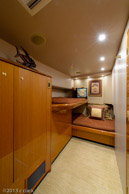 Silky-guest_stateroom / 2004 56 Viking 
