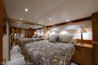 Why Knot-master_stateroom-2 / 2001 61 Viking 