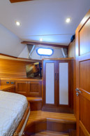 As You Wish-master_stateroom-2 / 2011 46 SX Grand Banks 