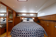 50-03-master_stateroom-3 / 50-03 Grand Banks Eastbay SX