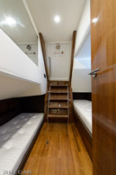 Meant To Be-crew_stateroom-1 / 2014 V72 Princess 