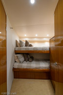 Conquest-guest_stateroom-1 / 2008 74 Viking EB 