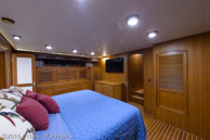 Off Duty-master_stateroom-3 / 78 Marlow 