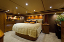 photos/Sea_Deuce_master_stateroom_1.jpg