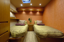 photos/Sea_Deuce_starboard_guest_stateroom.jpg