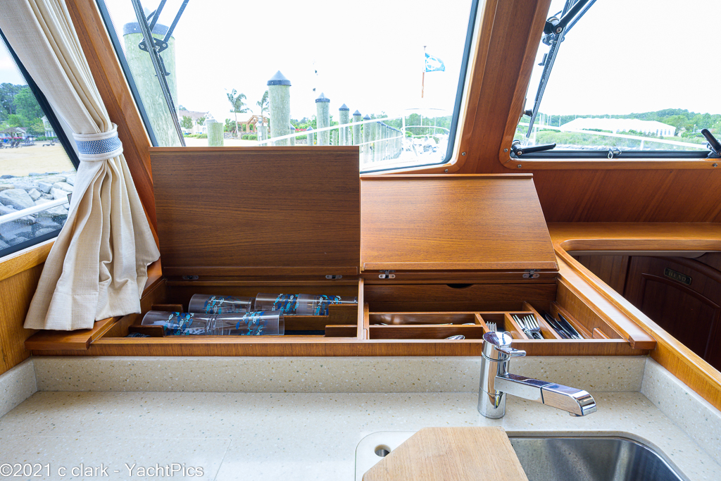 41 Grand Banks"Madaket"