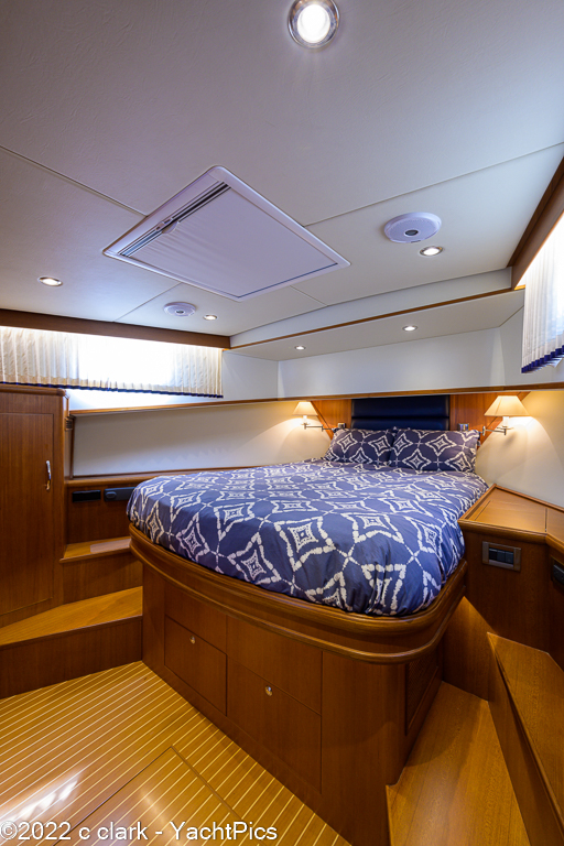 2015 43 Grand Banks "4 Sea Suns"