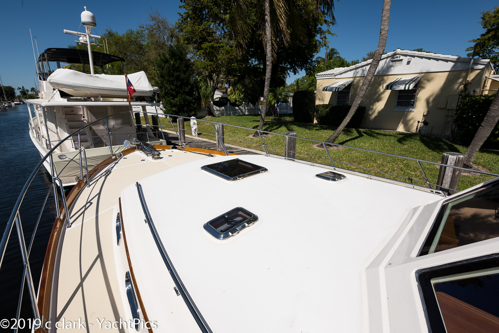 45 Grand Banks Eastbay "Music"