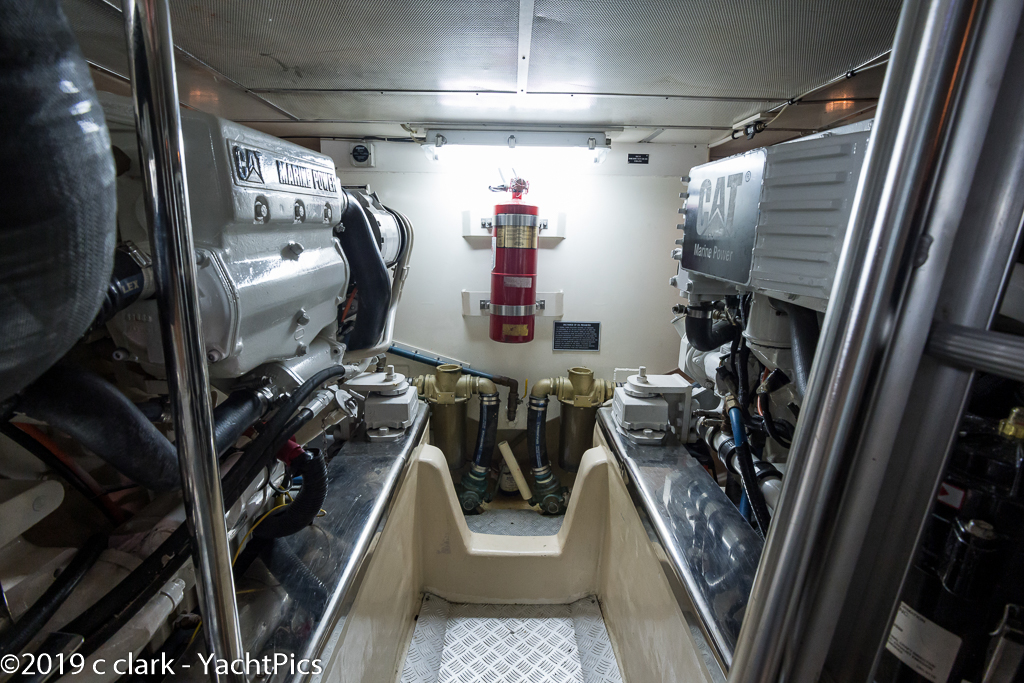 45 Grand Banks Eastbay "Music"