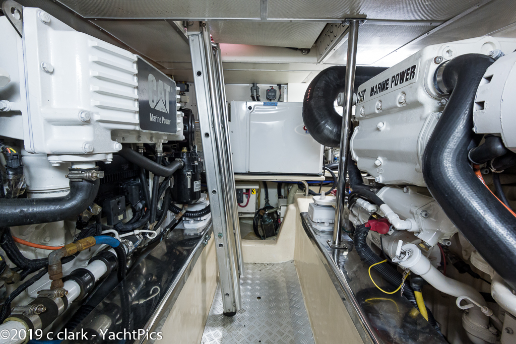 45 Grand Banks Eastbay "Music"