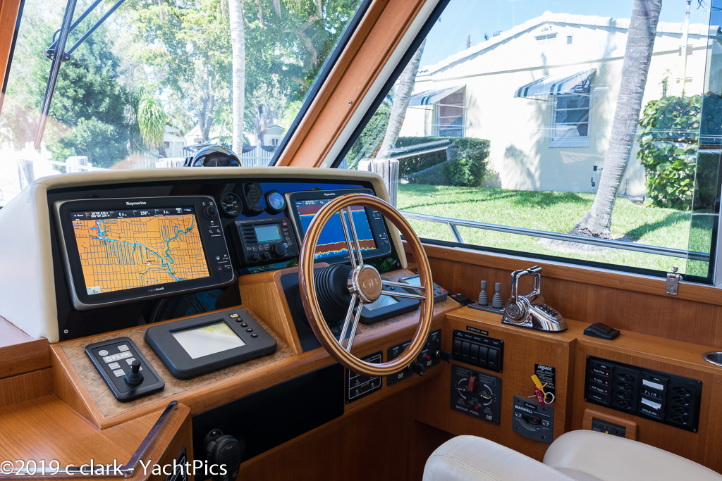 45 Grand Banks Eastbay "Music"