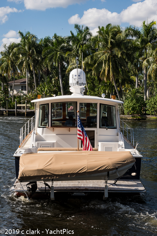 45 Grand Banks Eastbay "Music"