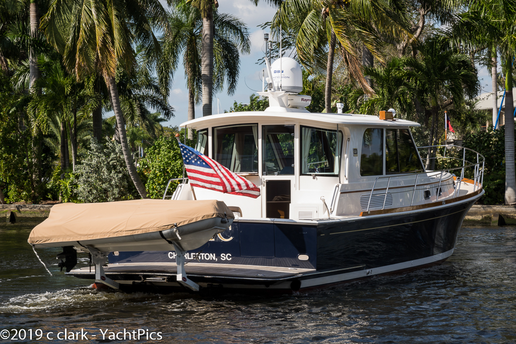 45 Grand Banks Eastbay "Music"