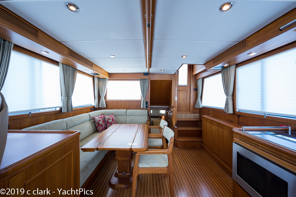 2008 47 Grand Banks Classic "Mary Maria"