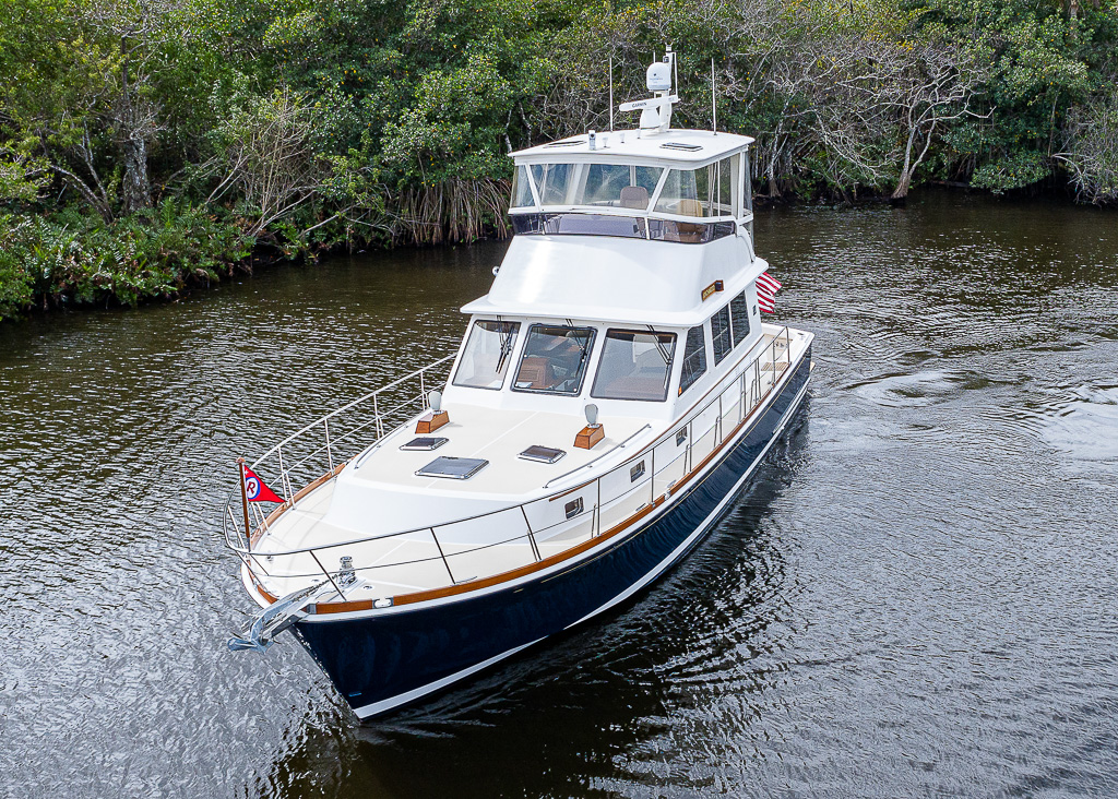 2021 S Robinson YachtPics