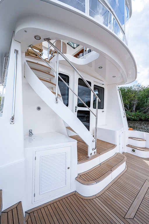 2021 S Robinson YachtPics