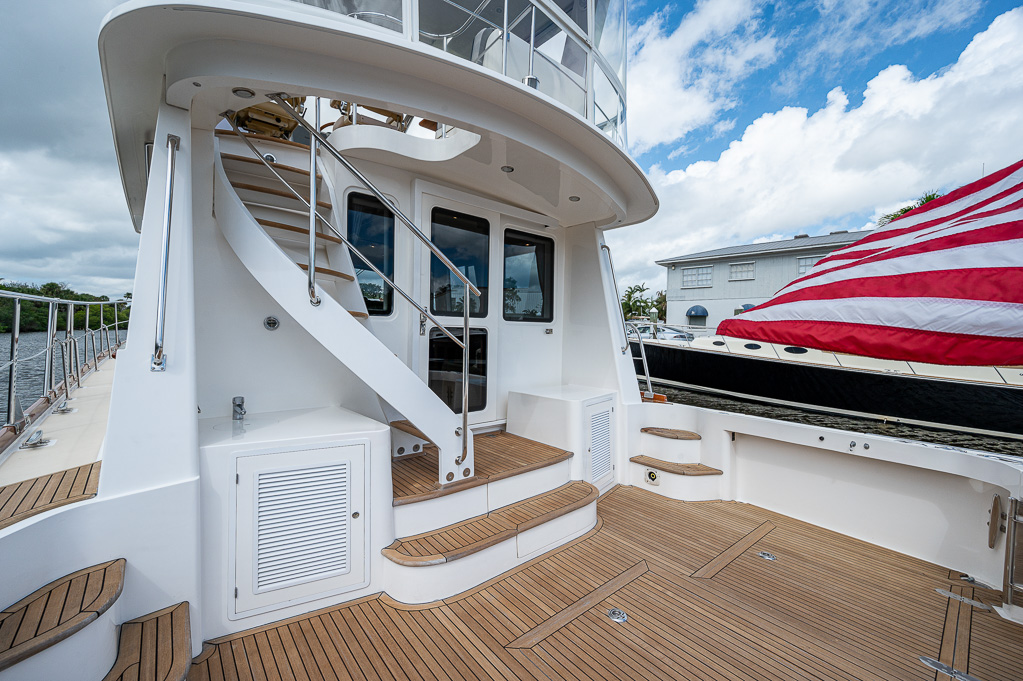 2021 S Robinson YachtPics