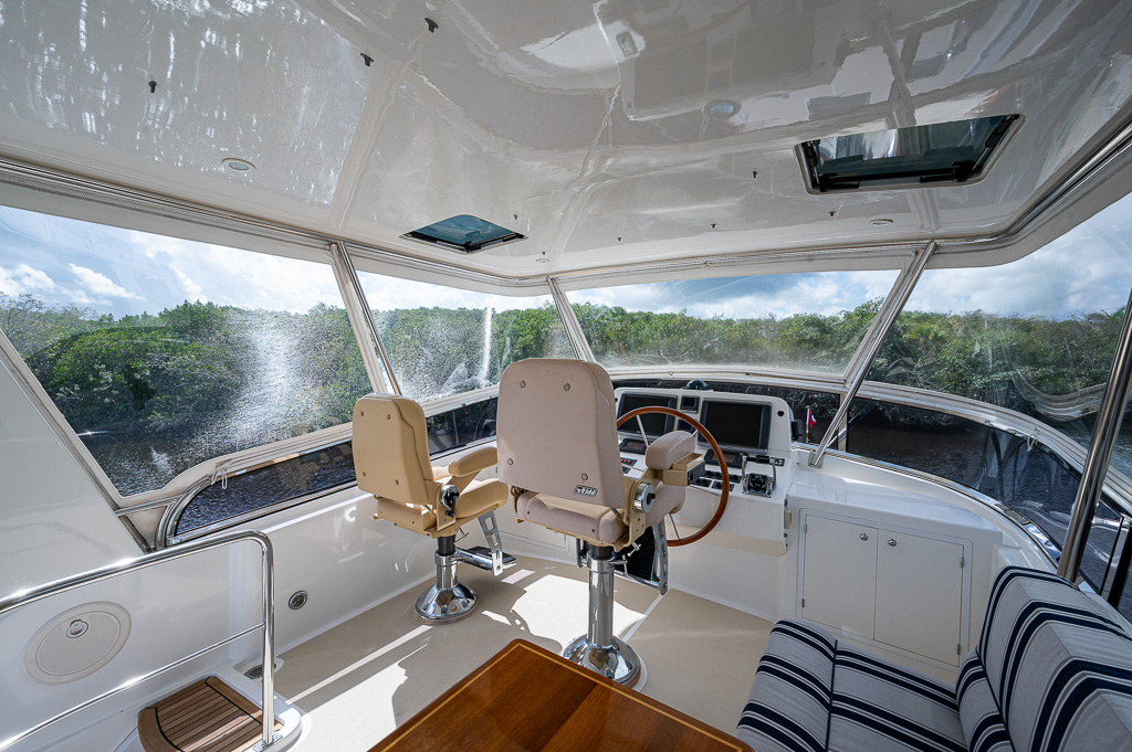 2021 S Robinson YachtPics