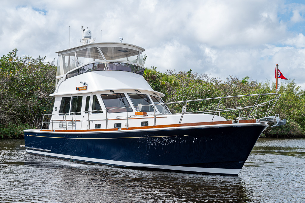 2021 S Robinson YachtPics