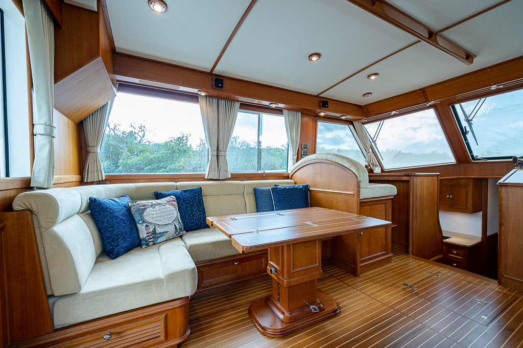 2021 S Robinson YachtPics