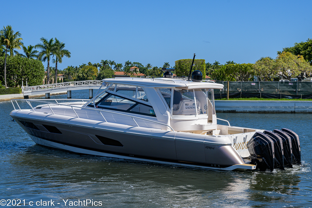 47 Intrepid 477 Evolution "Quidditch V"