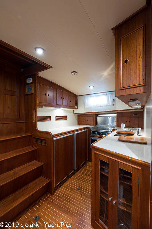 1999 49 Grand Bankd Eastbay "Hot Knots"