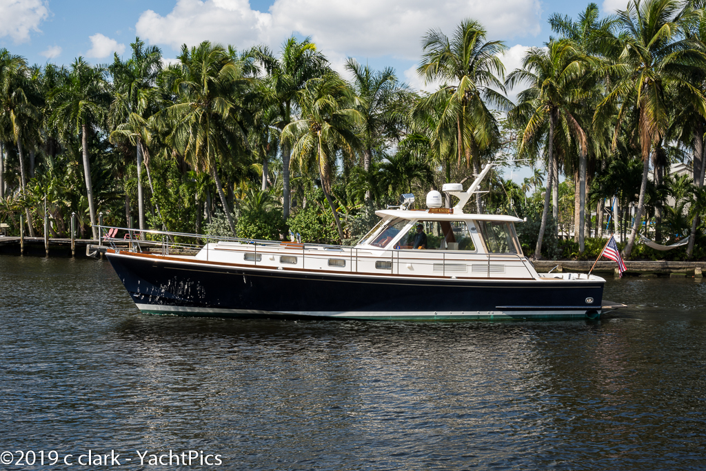 1999 49 Grand Bankd Eastbay "Hot Knots"