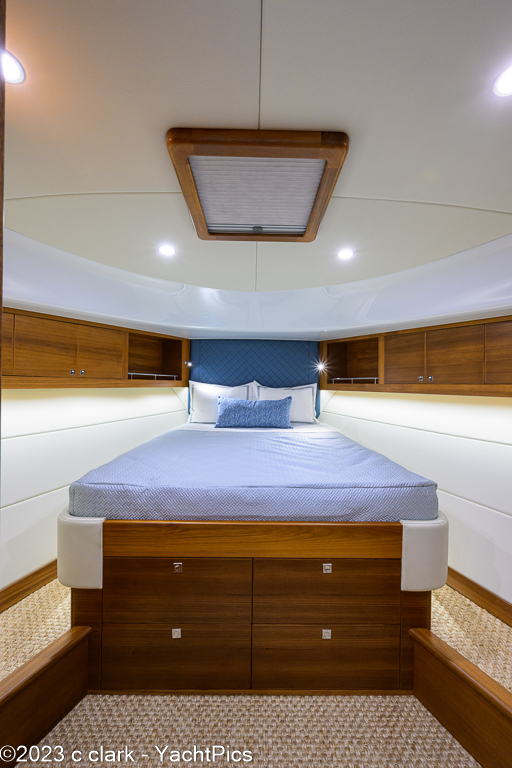 2024 GT 50 Palm Beach Motor Yachts "Destiny"