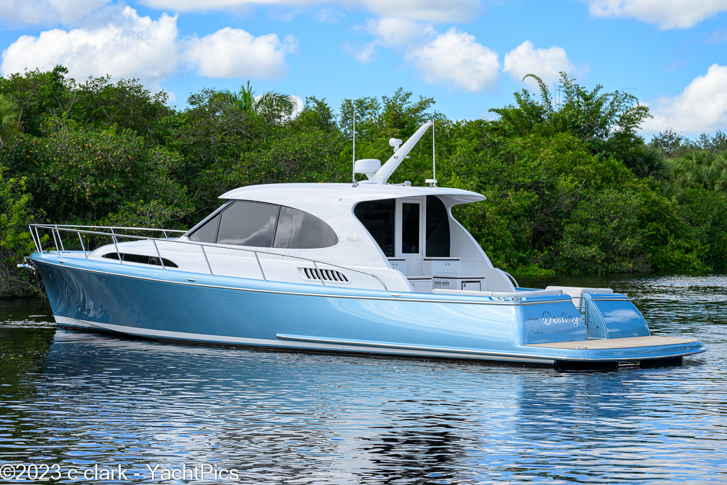 2024 GT 50 Palm Beach Motor Yachts "Destiny"