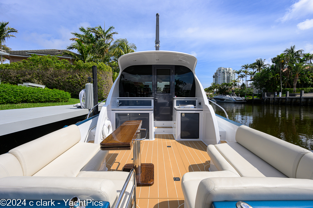 50 Palm Beach Motor Yachts GT50 "Keal Over"