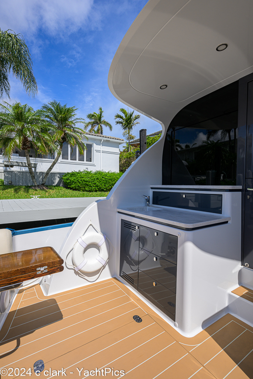 50 Palm Beach Motor Yachts GT50 "Keal Over"