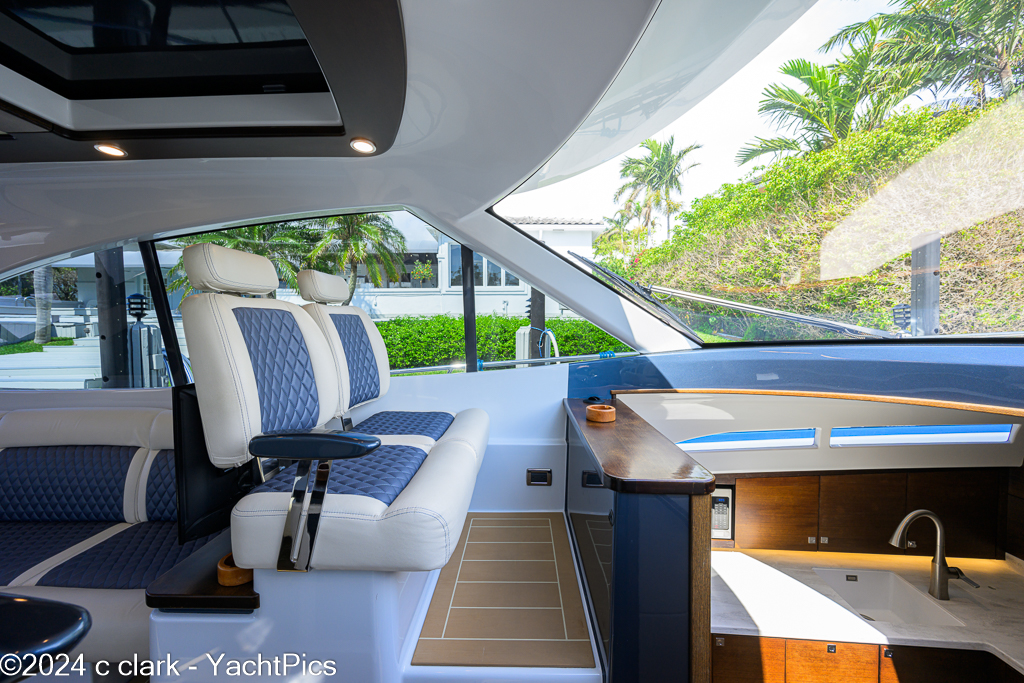 50 Palm Beach Motor Yachts GT50 "Keal Over"