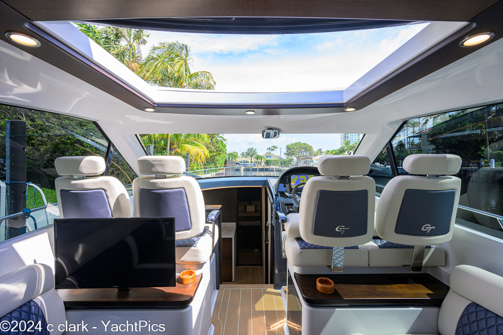 50 Palm Beach Motor Yachts GT50 "Keal Over"