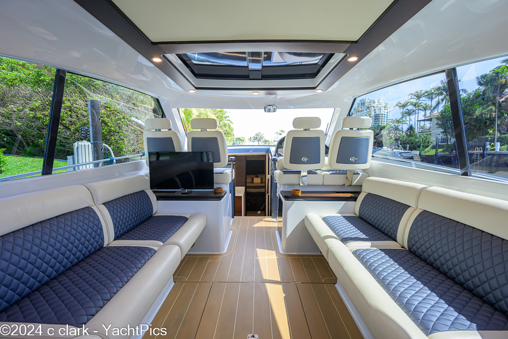 50 Palm Beach Motor Yachts GT50 "Keal Over"