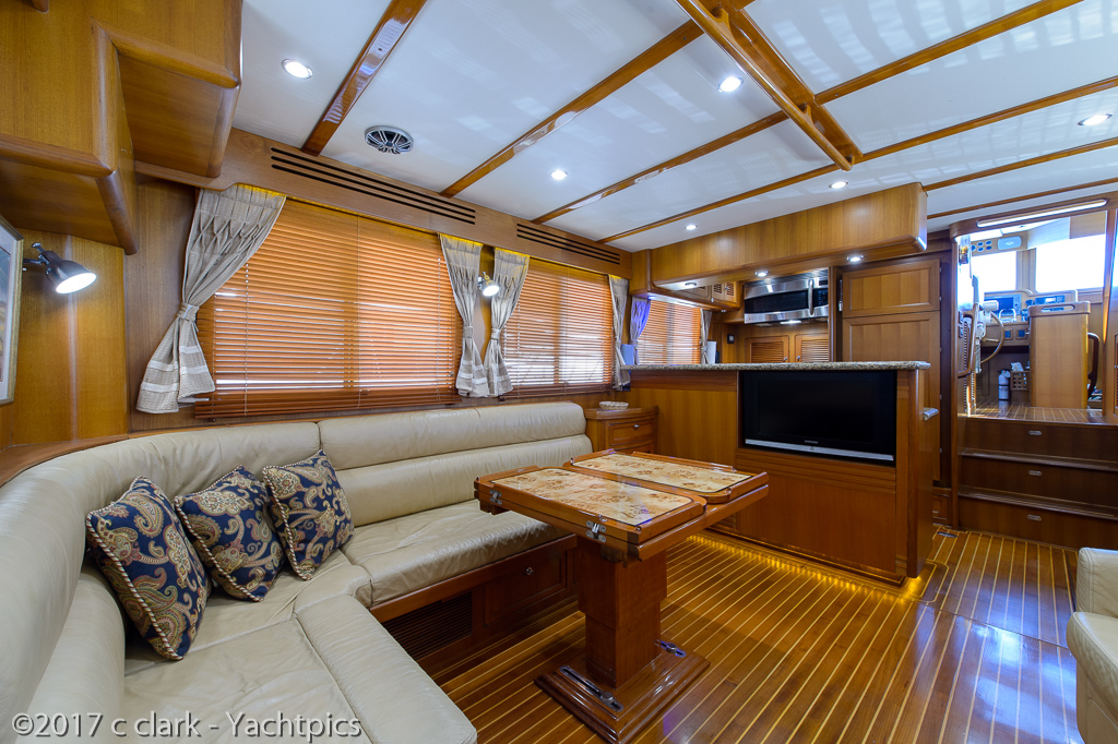 53 Selene Ocean Trawler "Soft Landing"