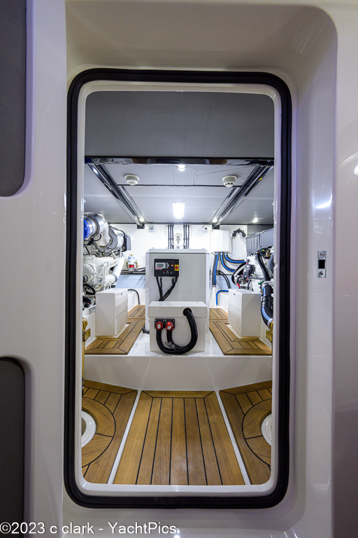 2023 54 Grand Banks 54-08