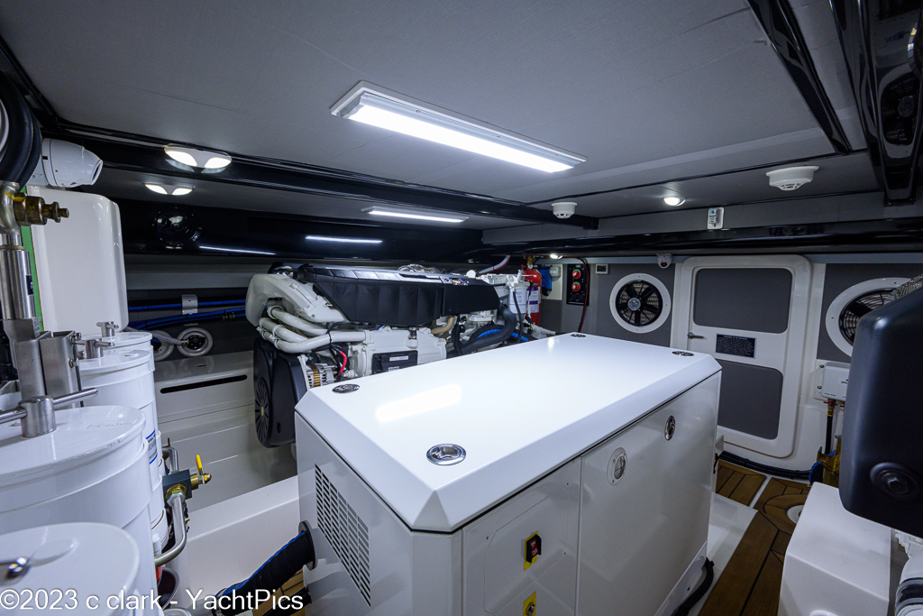 2023 54 Grand Banks 54-08