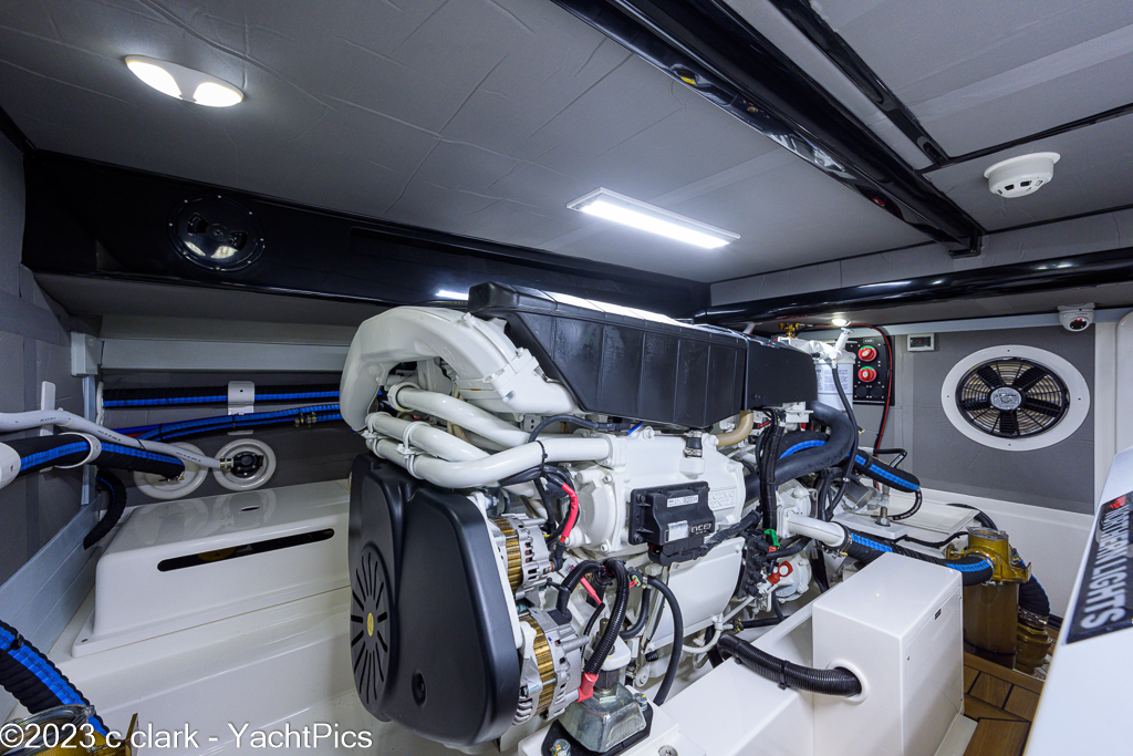 2023 54 Grand Banks 54-08