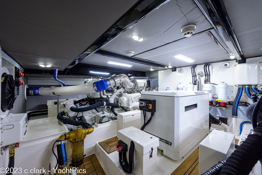 2023 54 Grand Banks 54-08