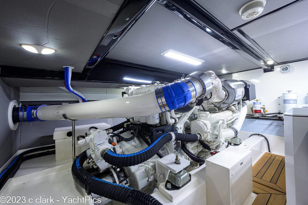 2023 54 Grand Banks 54-08