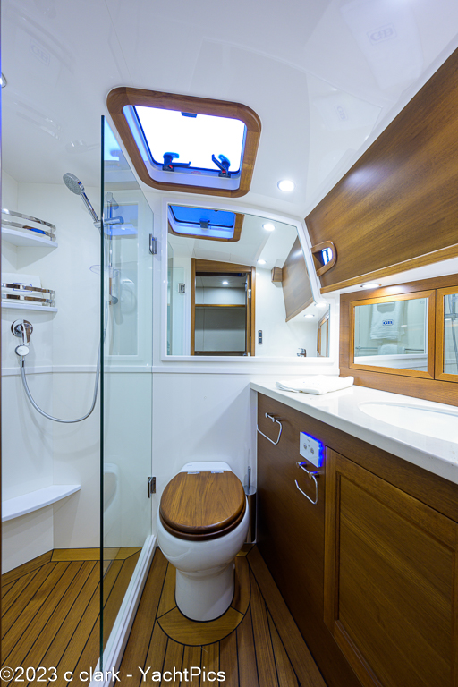 2023 54 Grand Banks 54-08