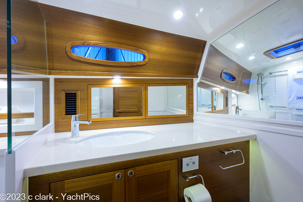 2023 54 Grand Banks 54-08