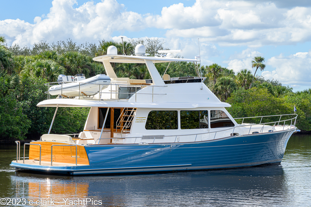 2023 54 Grand Banks 54-08