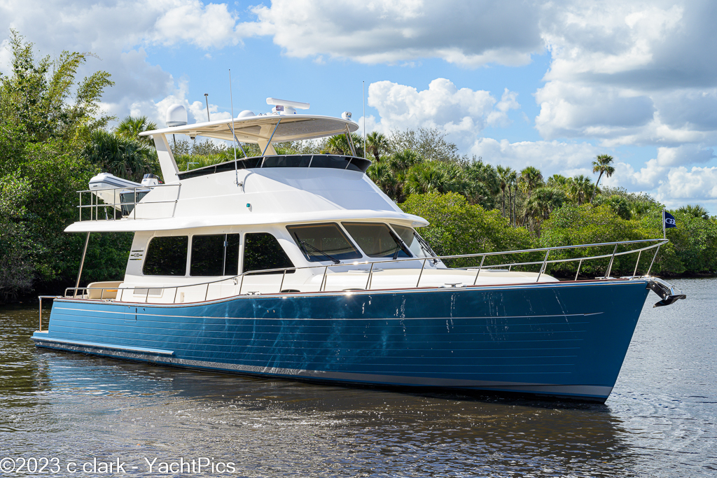 2023 54 Grand Banks 54-08