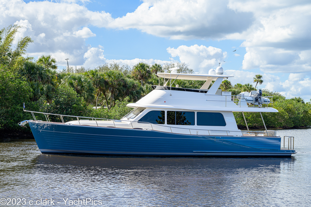 2023 54 Grand Banks 54-08