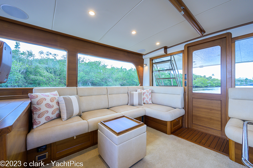 2023 54 Grand Banks 54-08