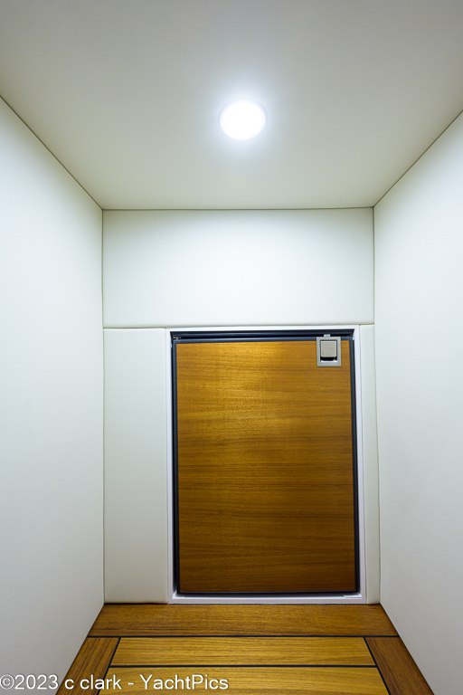 2023 54 Grand Banks 54-08