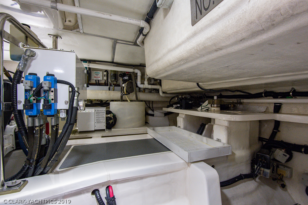 53 Grand Banks "Dragon"